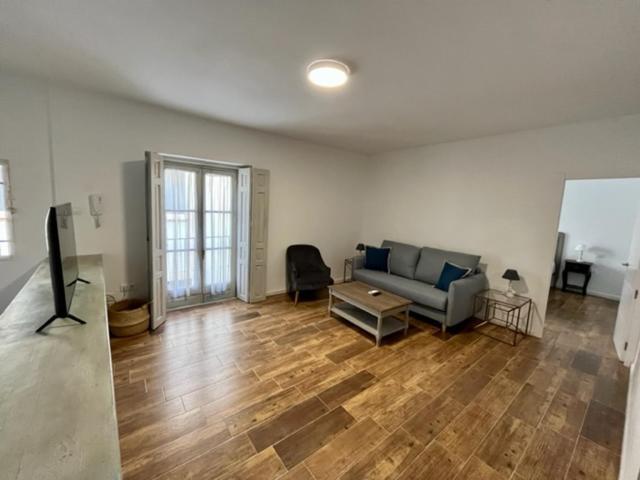 Ti2 Duplex Con Terraza Privada, 120 Metros De La Catedral Apartman Sevilla Kültér fotó